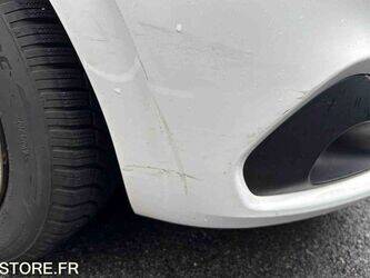 2018-peugeot-208-1426219-45671970