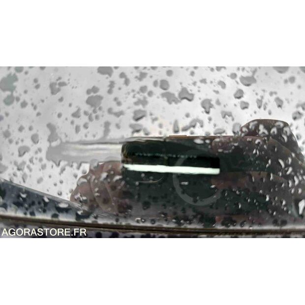 2018 بيجو 208-45671976