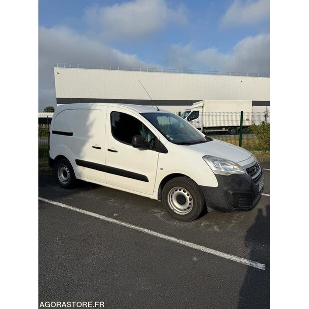 2017 Peugeot PARTNER-45672029