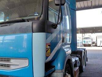 2005-renault-premium-1426229-45672035