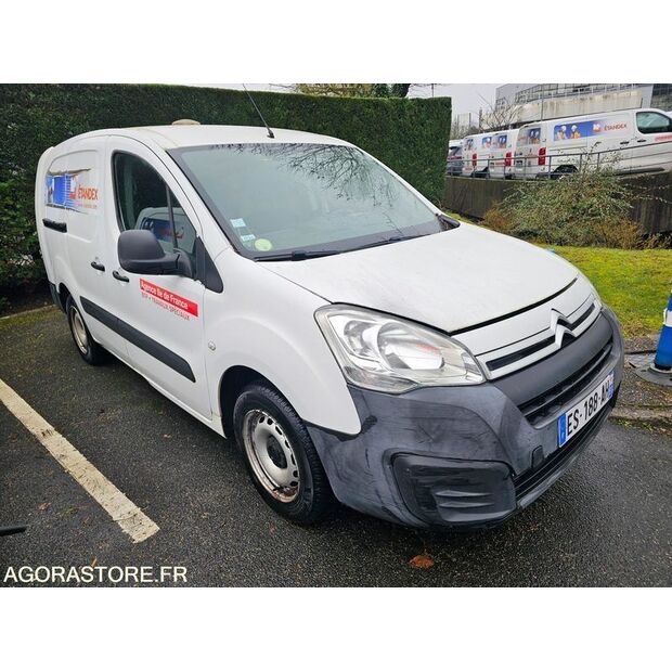 2017 Citroen BERLINGO-45672113