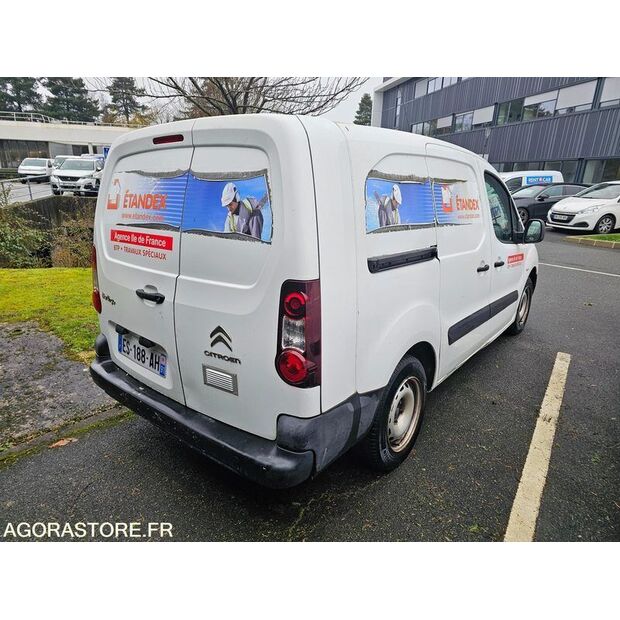 2017 Citroen BERLINGO-45672114