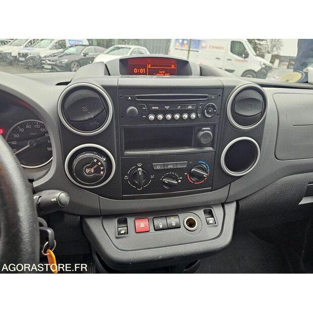 2017 Citroen BERLINGO-45672119