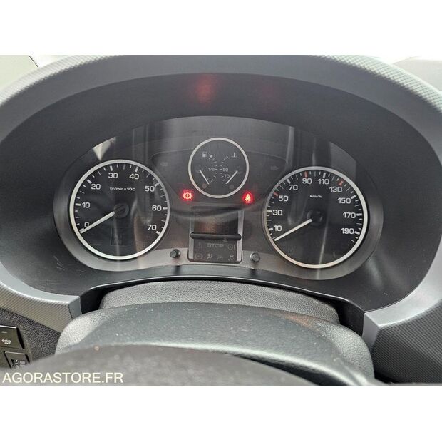 2017 Citroen BERLINGO-45672120