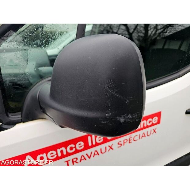 2017 Citroen BERLINGO-45672140