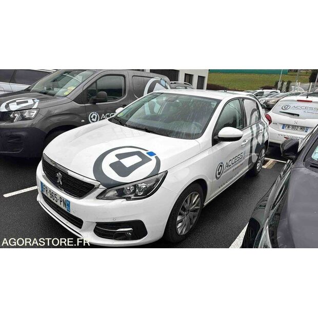 2020 Peugeot 308-45672154