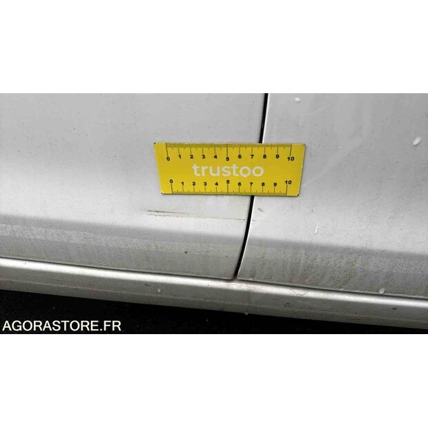 2020 Peugeot 308-45672157