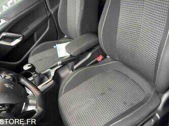 2020-peugeot-308-1426237-45672165