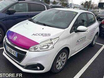 2018-peugeot-208-1426239-45672179