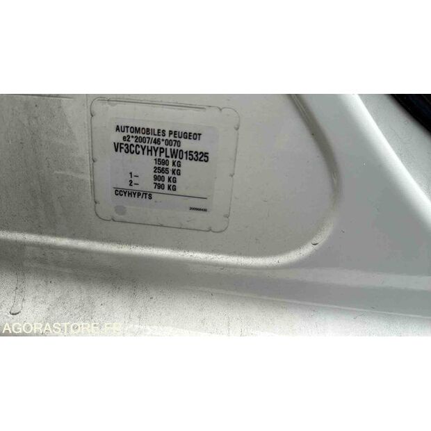 2020 Peugeot 208-45672219