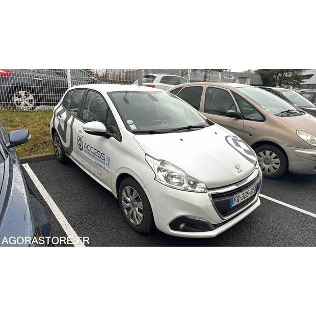 2020 Peugeot 208-45672222