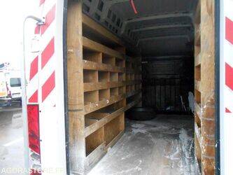 2018-iveco-35s14n-45672229