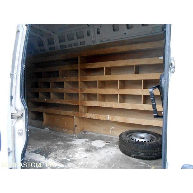 2018 Iveco 35S14N-45672231