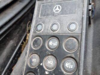 2013-mercedes-benz-2533-45672243