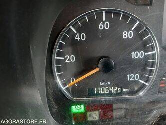 2013-mercedes-benz-2533-45672248