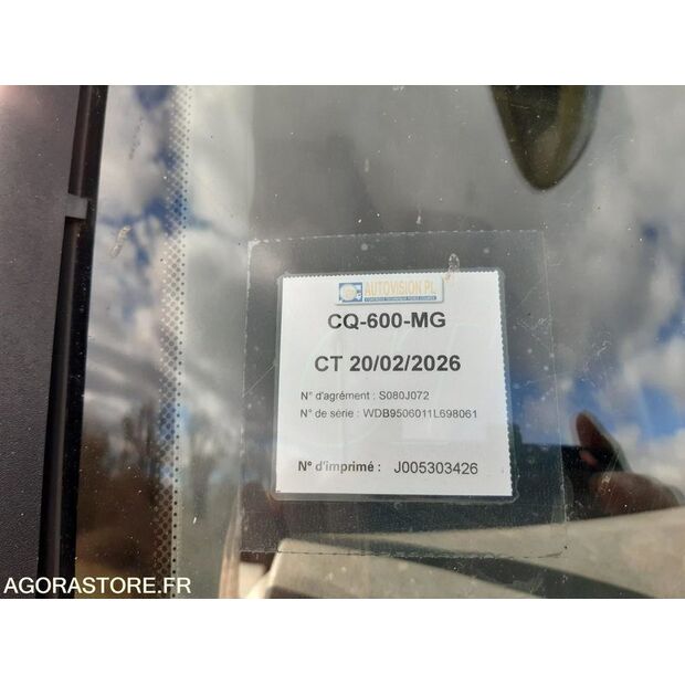 2013 Mercedes-Benz 2533-45672252