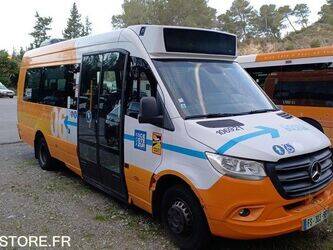 2020-mercedes-benz-sprinter-1426250-45672302