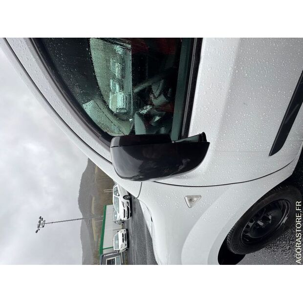 2012 Renault Kangoo-45672322