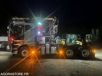 2016-volvo-fh16-1426254-45672356