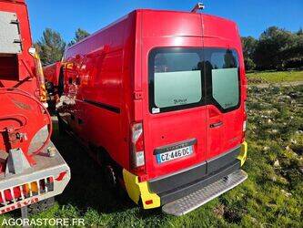 2013-renault-master-1426255-45672368