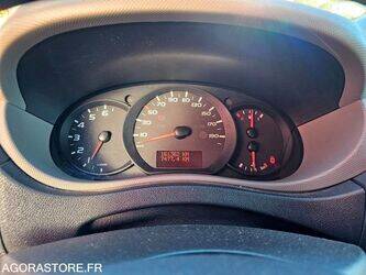 2013-renault-master-1426255-45672371