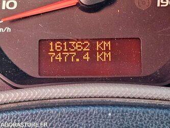 2013-renault-master-1426255-45672372