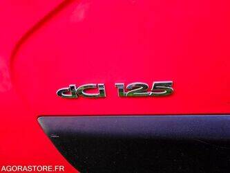 2013-renault-master-1426255-45672405