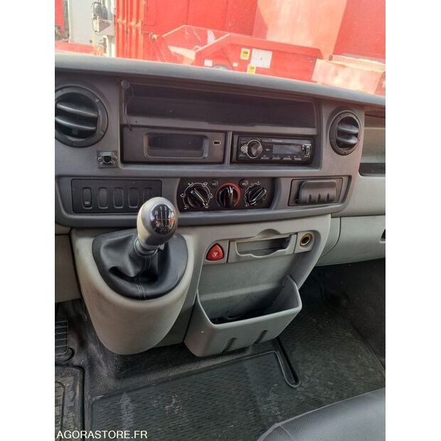 2010 Renault Master-45672438