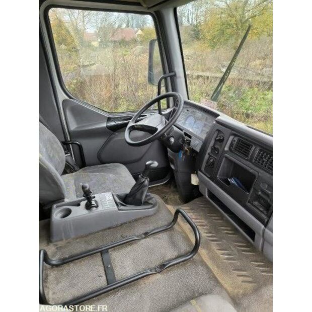 2002 Renault Midlum-45672445