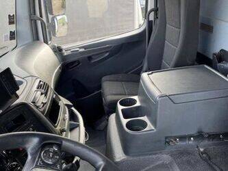 2017-mercedes-benz-atego-1426262-45672454