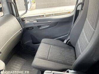 2017-mercedes-benz-atego-1426262-45672462