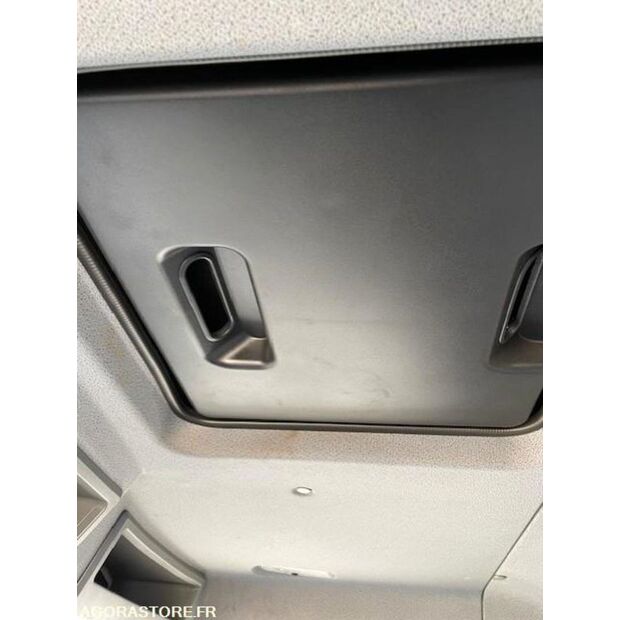 2017 Mercedes-Benz ATEGO-45672463