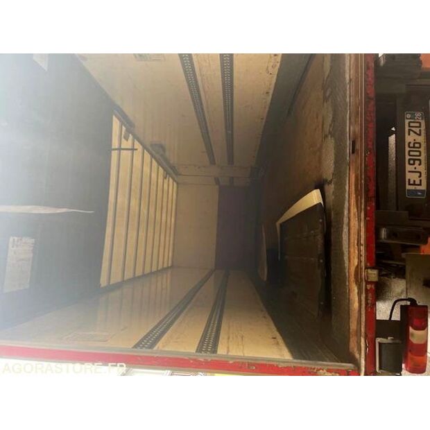 2017 Mercedes-Benz ATEGO-45672469