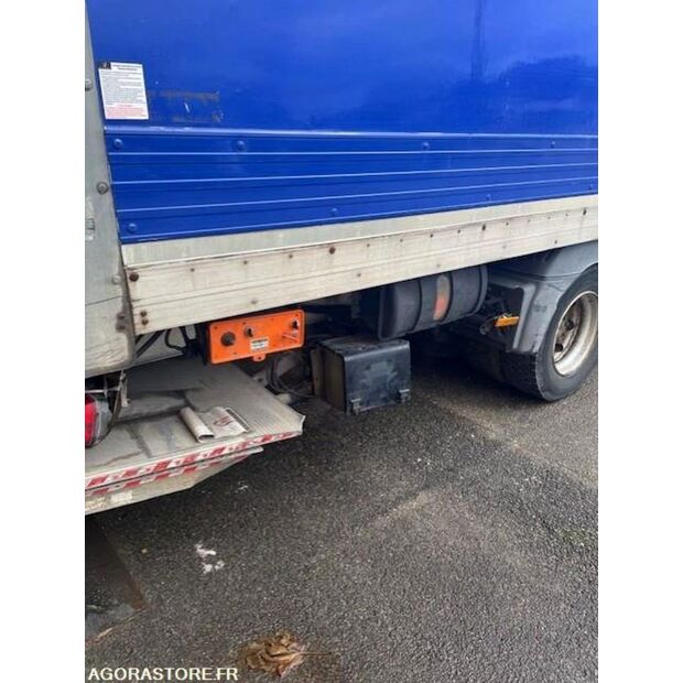 2017 Mercedes-Benz ATEGO-45672473