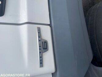 2017-mercedes-benz-atego-1426262-45672480