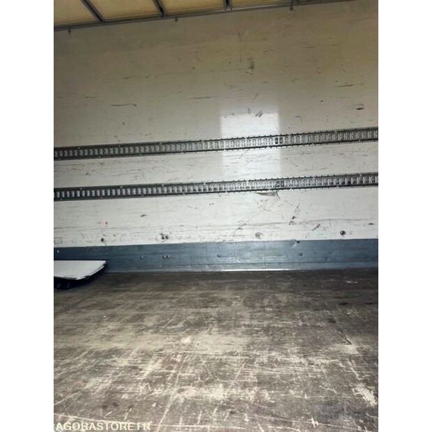 2017 Mercedes-Benz ATEGO-45672482