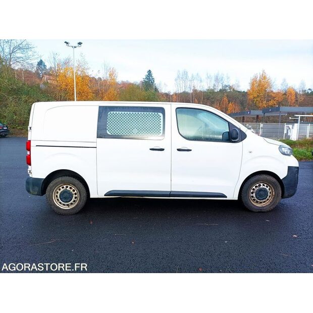 2017 Peugeot Expert-45672513