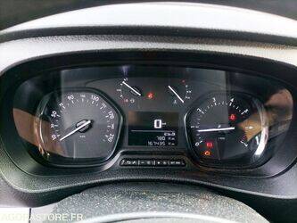 2017-peugeot-expert-1426265-45672514