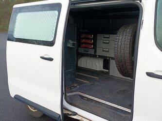 2017-peugeot-expert-1426265-45672519