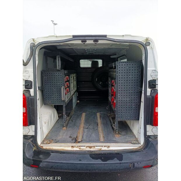 2017 Peugeot Expert-45672521