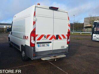 2016-peugeot-boxer-1426268-45672625