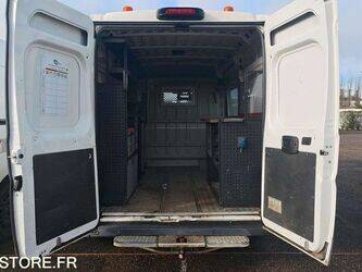 2016-peugeot-boxer-1426268-45672627