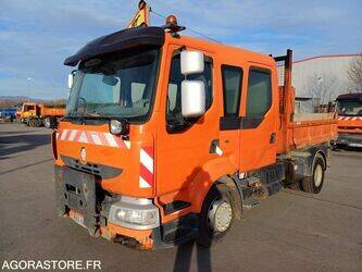 صورة ل شاحنات مسطحة 2006 رينو Midlum