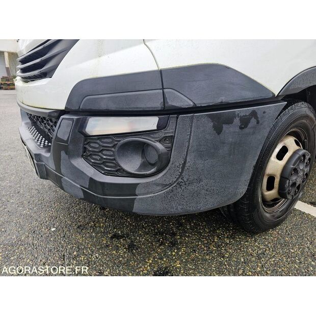 2018 Iveco 35C18-45672688