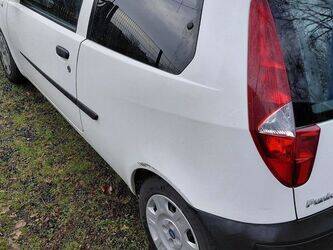 2007-fiat-punto-45672698