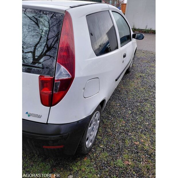 2007 Fiat Punto-45672701