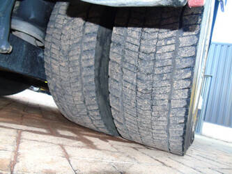 2010-mercedes-benz-axor-1829-1405554-45673164