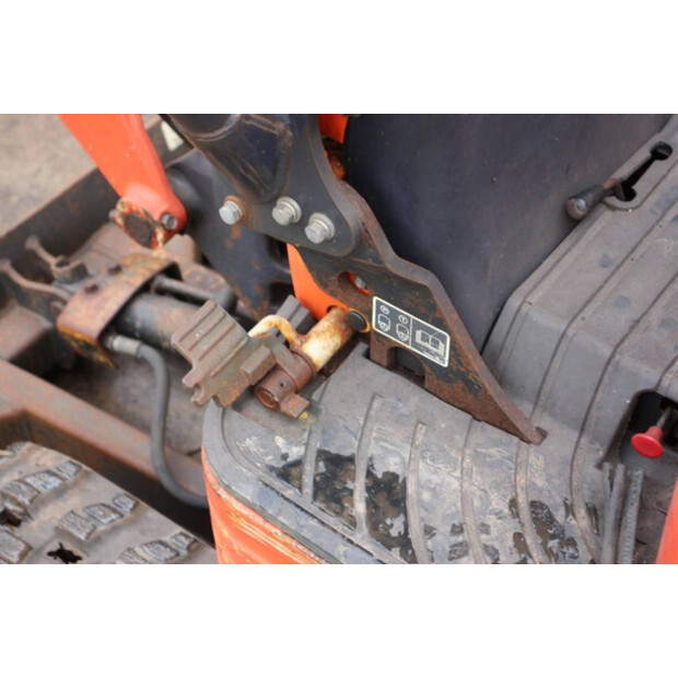 2015 KUBOTA K008-3-45673216