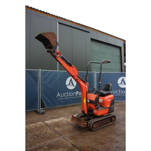 2015 KUBOTA K008-3-45673218