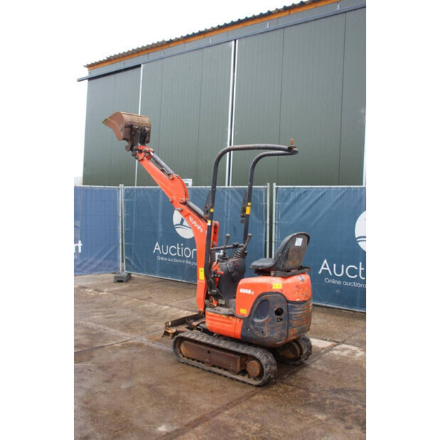 2015 KUBOTA K008-3-45673220